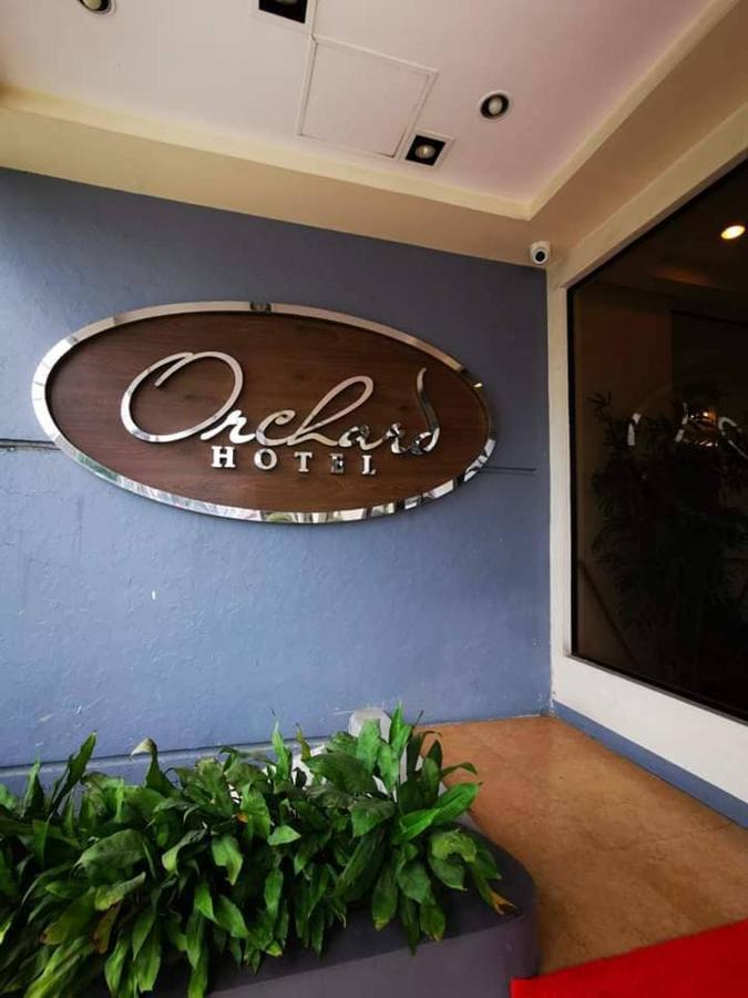 Orchard Hotel Davao Stadt Exterior foto